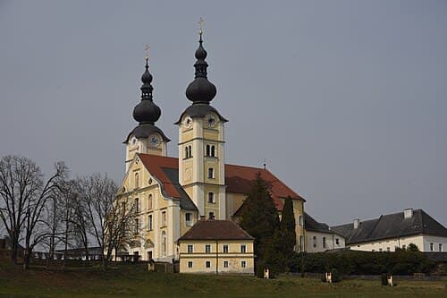 Basilica Maria Loreto, St. Andra