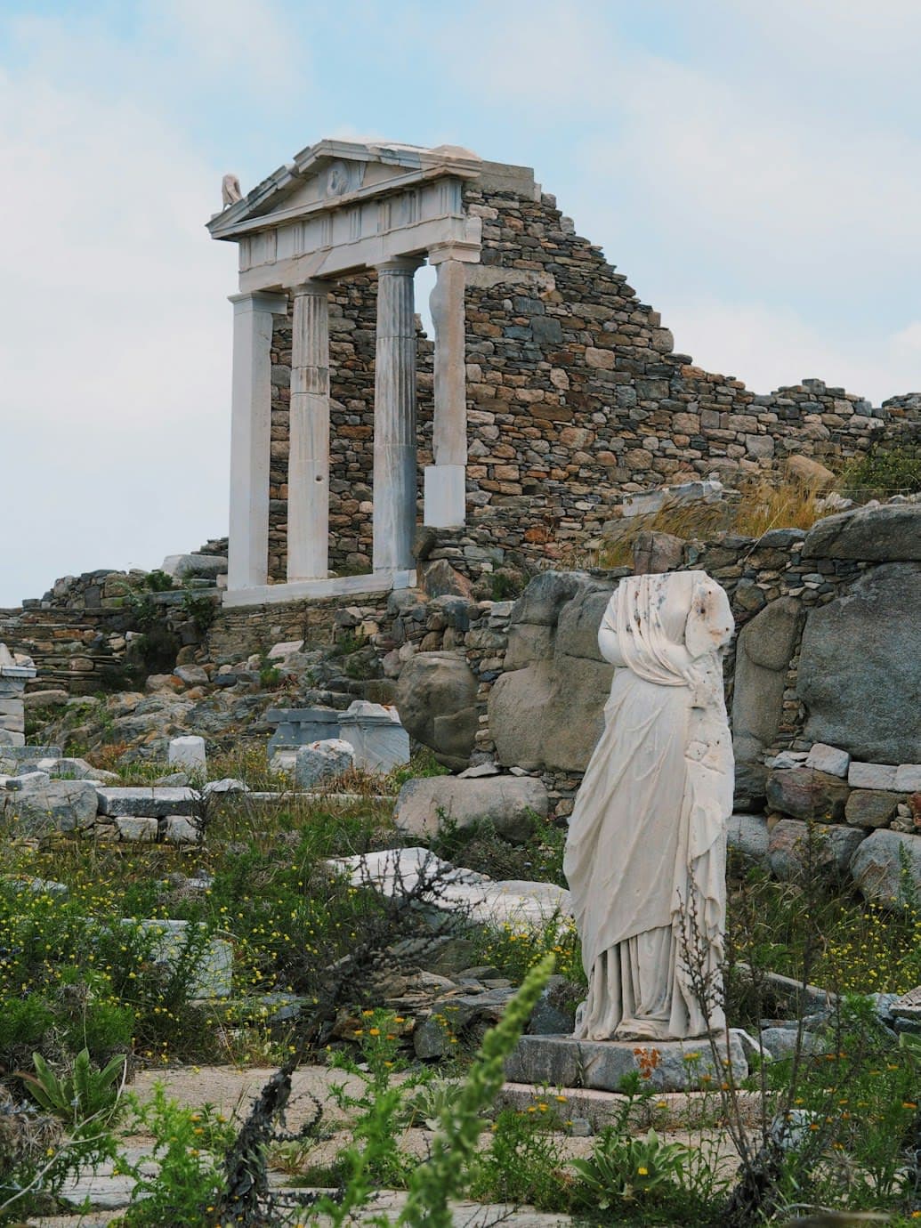 Delos