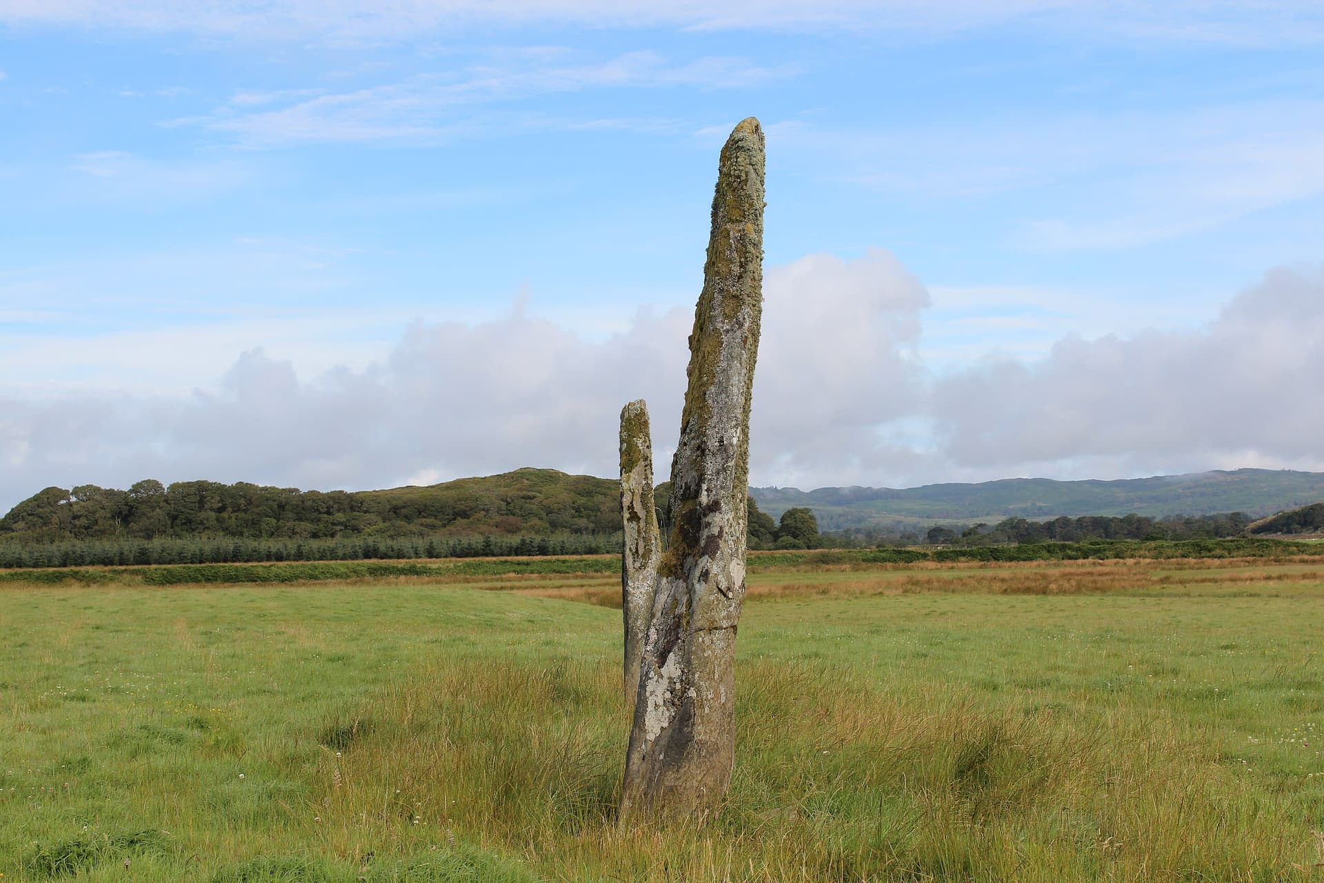 Dunamuck South Stone Row