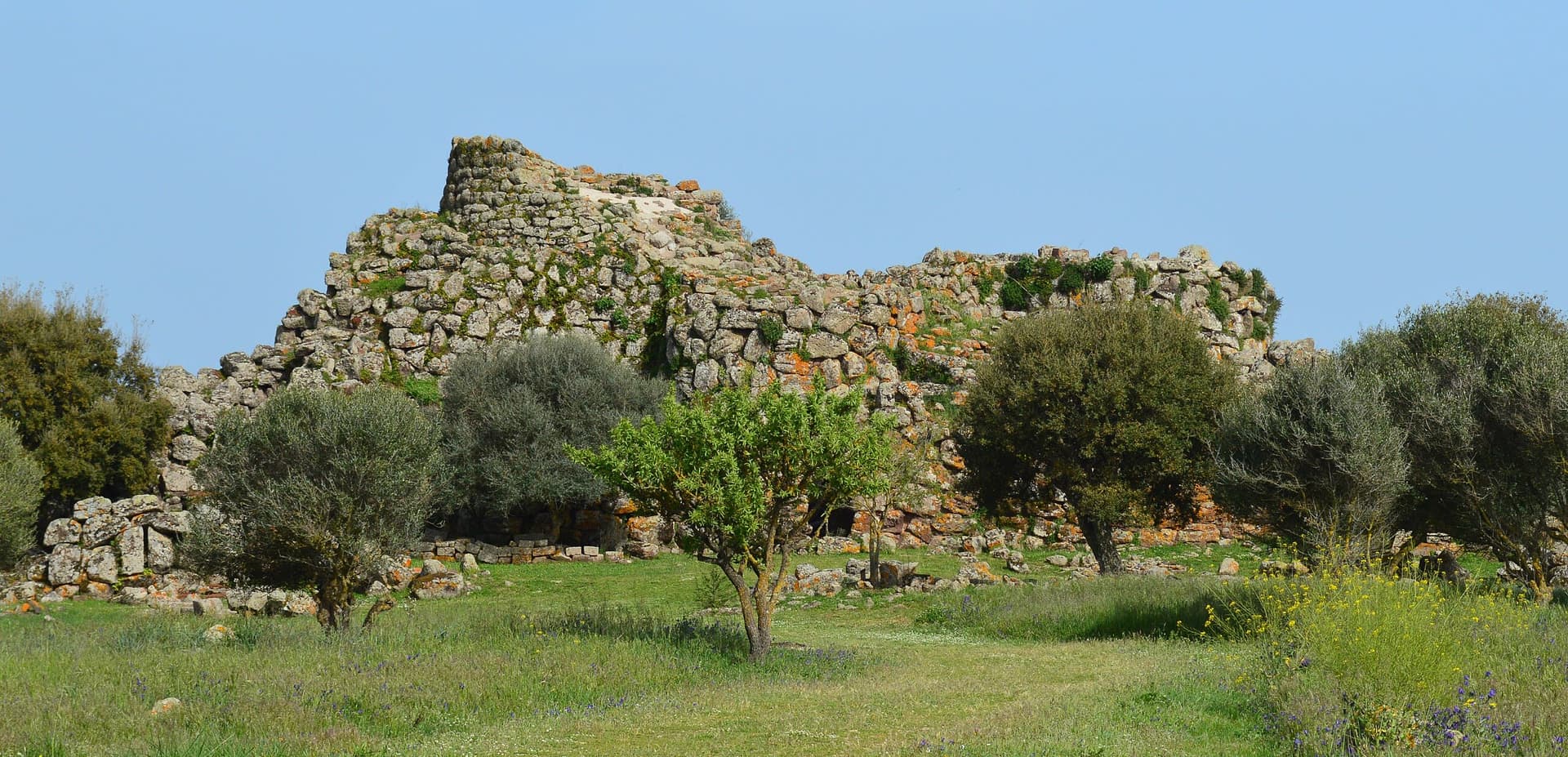 Nuraghe Arrubiu