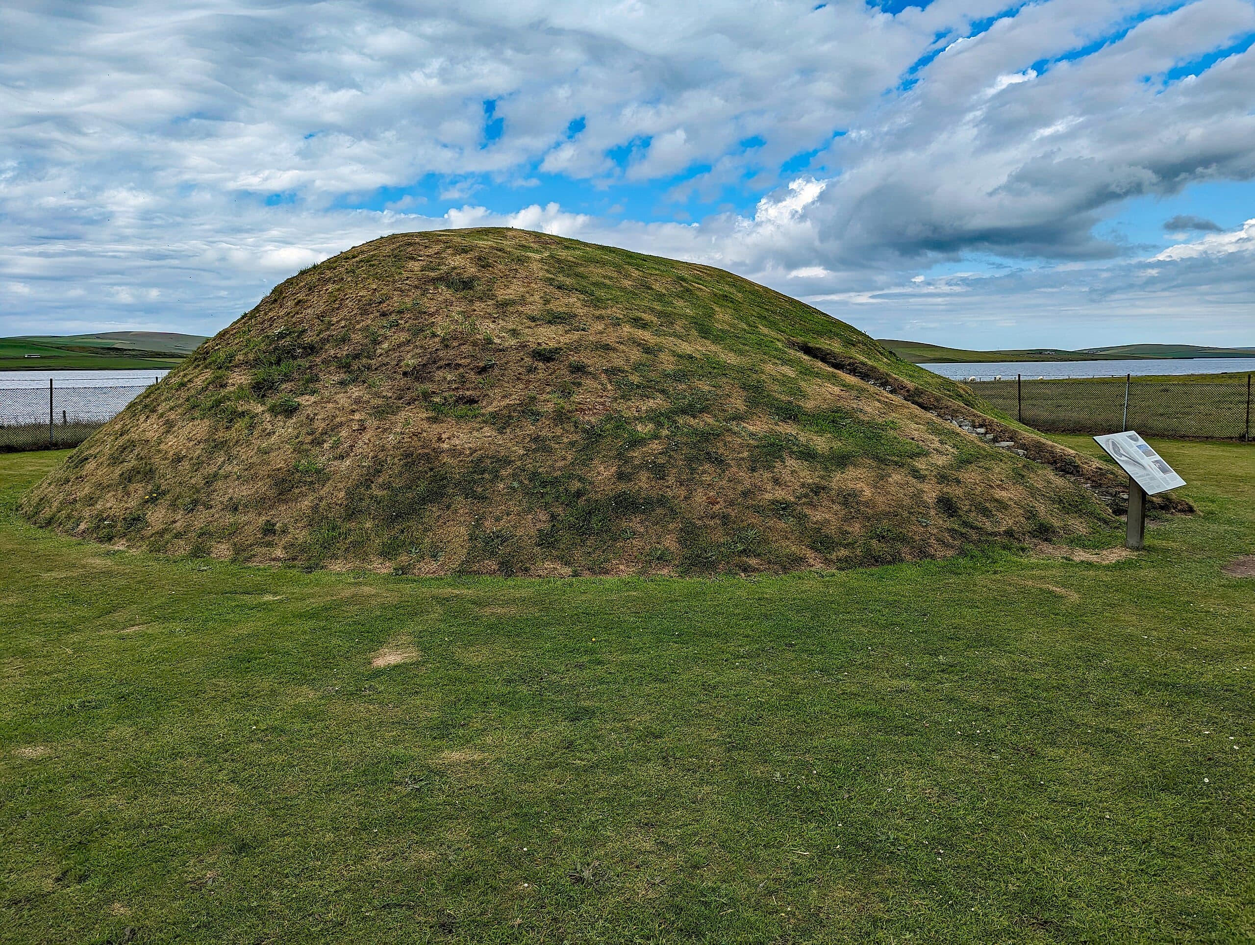 Unstan Chambered Cairn