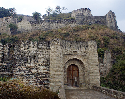 Shaktipeeth Shri Bajreshwari Devi Temple, Himachal Pradesh
