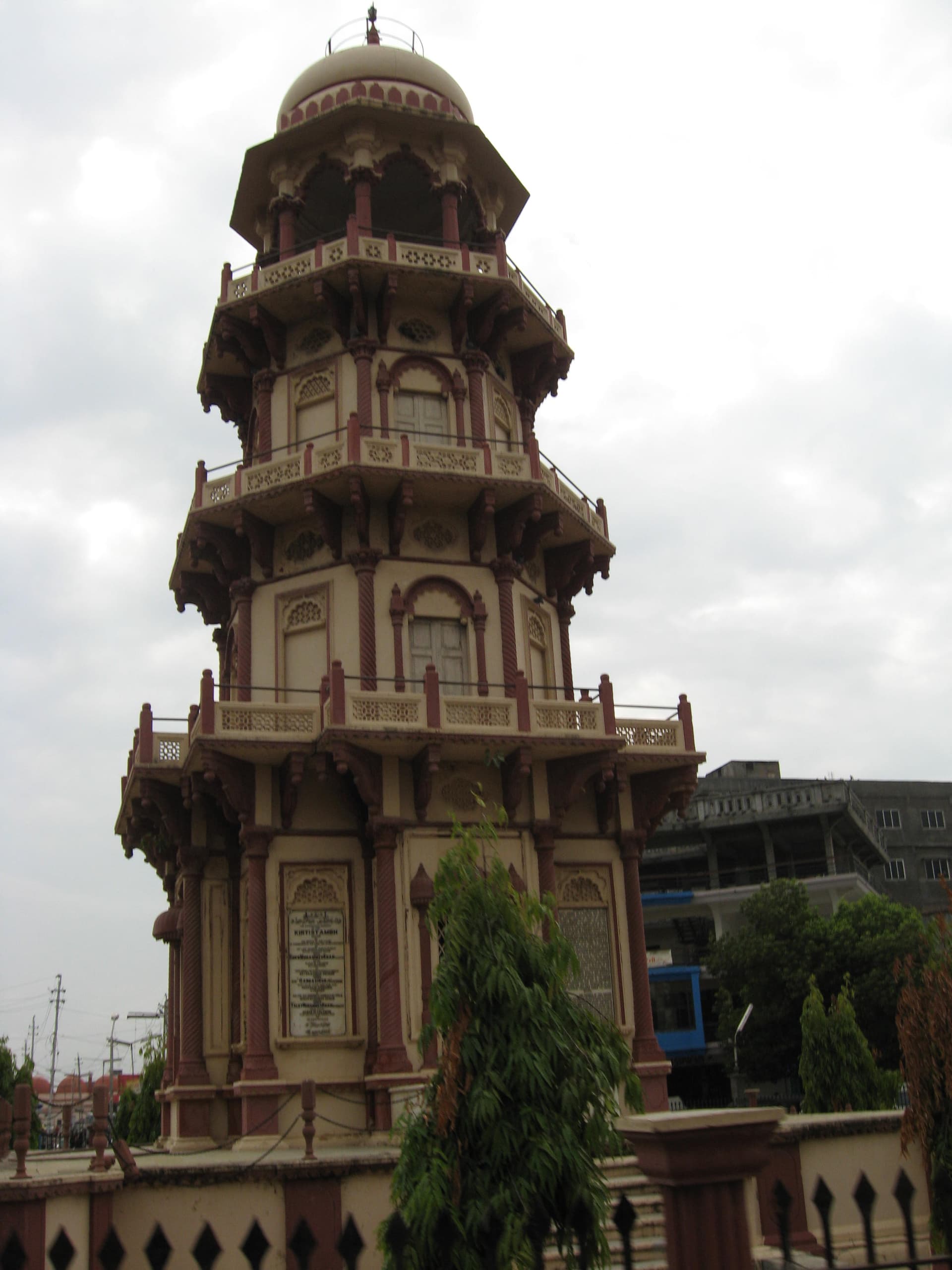 Motu Derasar Jain temple, Palanpur, Gujarat
